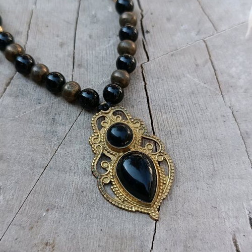 Necklace with onyx beads and black tourmaline new
