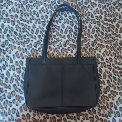 Black shoulder bag made of faux leather, like new