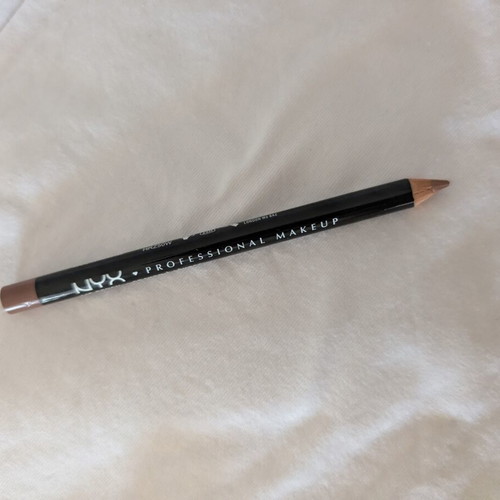 Nyx lip liner nude beige like new