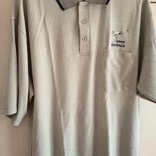 Kangaroos men's shirt XL like new from Australia