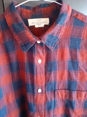 Πουκάμισο γυναικείο κάρο H&M μεταχειρισμένο, κόκκινο σκούρο μπλε, μέγεθος XL