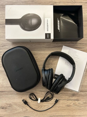Bose QuietComfort 35 II like new hybrid wireless headphones