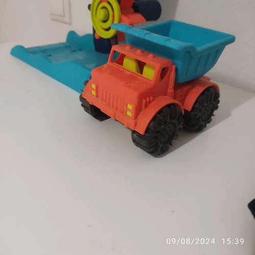 B toys Water Mill like new with truck