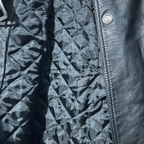 Black leather skirt used size M/L missing fur part