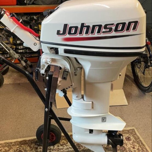 Johnson-Evinrude 15HP Carb carburetor like new