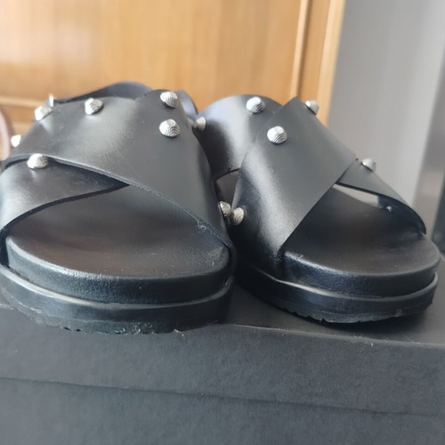 Sisley leather sandals size 38 used, anatomical footbed, black