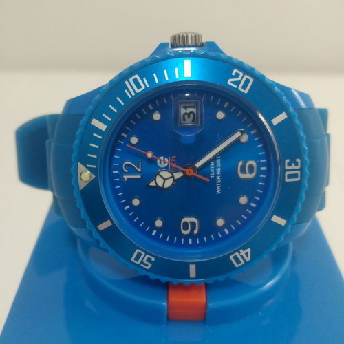 IceWatch ICE Forever Boys wristwatch used with silicon strap