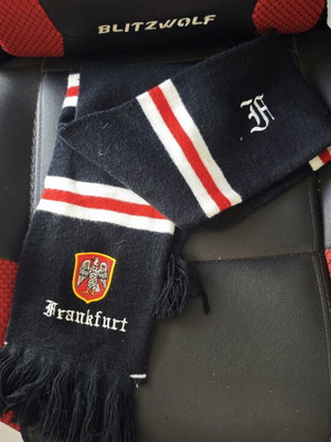 Eintracht Frankfurt Scarf like new