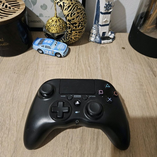 Hori Onyx Plus wireless gamepad for PS4 and PC like new