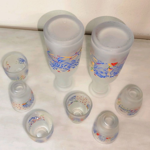 Set of 2 carafes and 6 shot glasses decorated with Giorgos Stathopoulos art