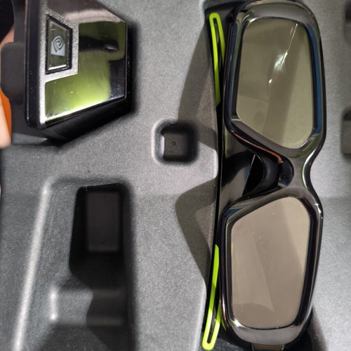 Nvidia 3D Vision Kit like new