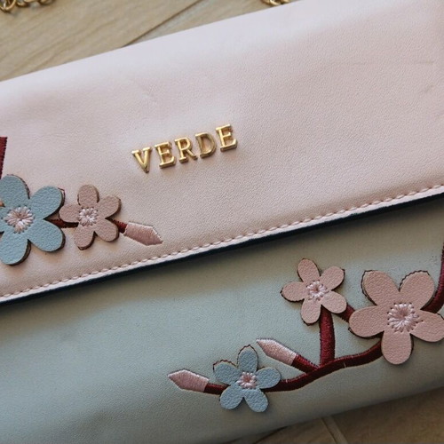 Verde women's crossbody bag like new, pastel colors