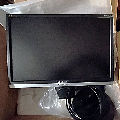 ViewSonic VA1926w LCD 19” monitor like new