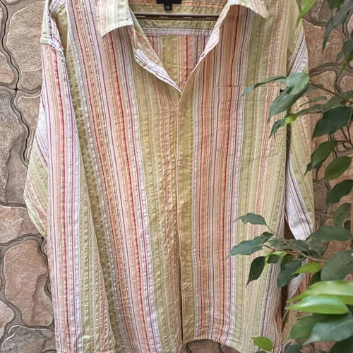 Men's shirt XL like new, multicolor