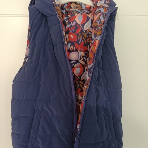 Dpam Sleeveless Jacket refurbished, size 8 years, purple