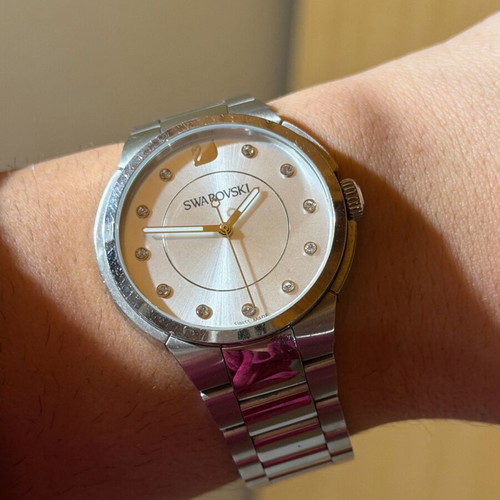 Swarovski watch used with zircon silver