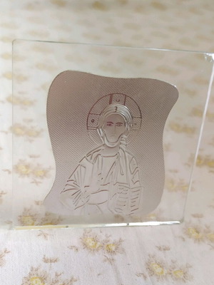 Religious plastic icon like new, size 7x7 cm