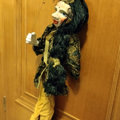 Handmade doll like new with amazing clothes hanging