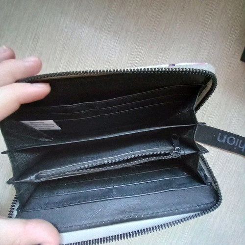 Women's wallet used with floral design