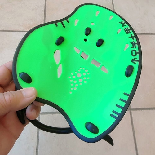 Arena Vortex Evolution Swim Paddles size M like new