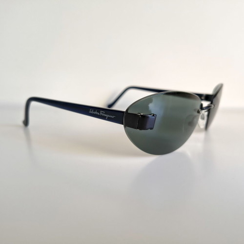Salvatore Ferragamo Vintage Sunglasses like new, black and blue