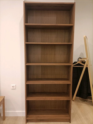Billy Ikea βιβλιοθήκη σαν καινούργια