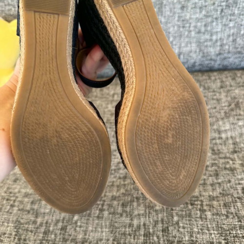 Tommy Hilfiger women's sandals size 37, blue