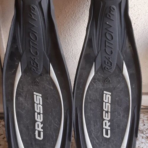 Cressi Reaction Pro diving fins size 42-43 with signs of use