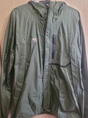 Mountain Hardware waterproof hiking jacket L