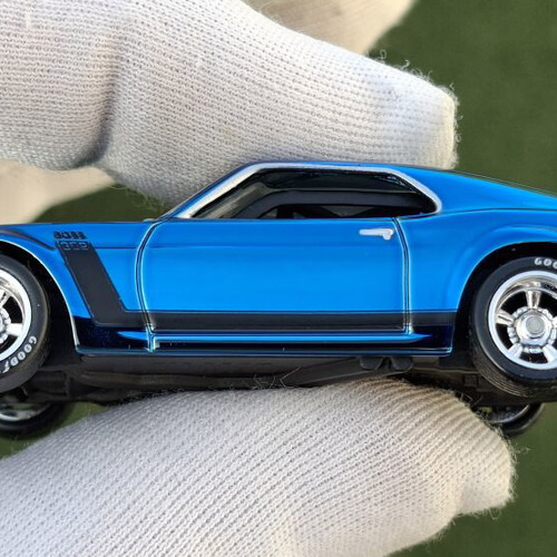 Hot Wheels 2017 RLC '70 Mustang Boss 302 Blue like new, spectraflame blue