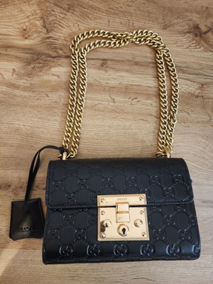 Gucci Padlock Small Signature Shoulder Bag new, black, crossbody