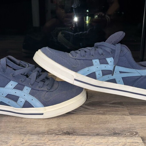 Asics Aaron HN528 shoes like new, size 40.5, blue