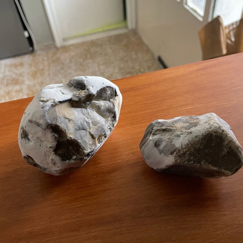 Set of 2 natural flint stones new