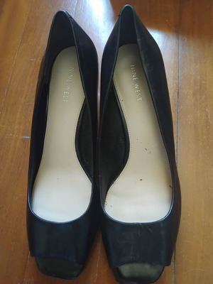 Nine West peep toe δερμάτινες γόβες σαν καινούργιες, μέγεθος 39, μαύρες