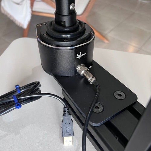 Joystick KG12 Gen.1 Grip with Gunfighter Mk.II and Desk Mount like new