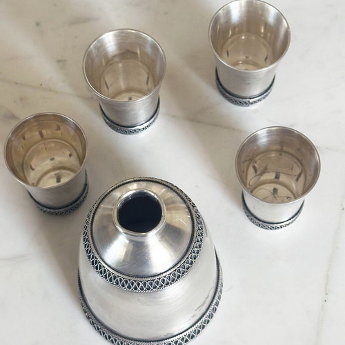 Filigree decanter used with four shot glasses Ummet Factory 1960s
