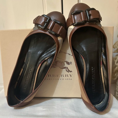 Burberry ballet flats used, brown leather, size 37