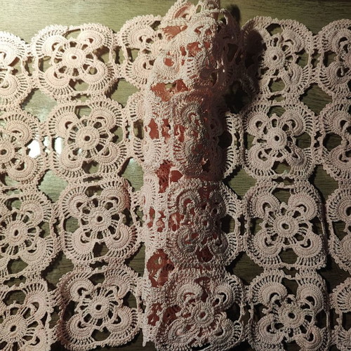 Pink lace set, 3 pieces