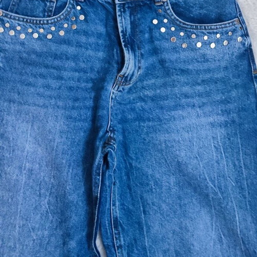 Stradivarius jeans with studs like new, size 40, blue