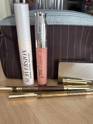 Estee Lauder Makeup Bag with Branded Products like New