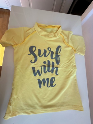 Ocean Hero UV shirt used for sun protection size 2-3 years