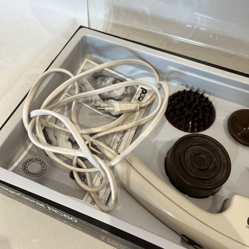 Massage Gerrat PC60 handheld electric massage device with 6 heads like new