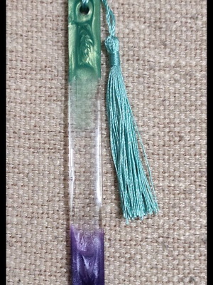 Handmade bookmark with resin and colorful tassel new