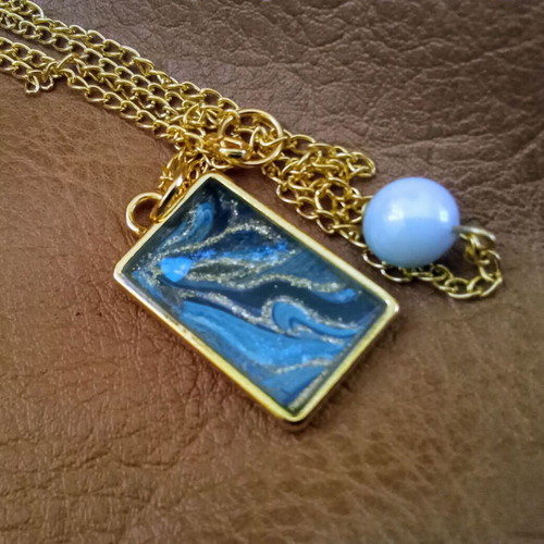 Handmade Marble necklace new, blue and gold