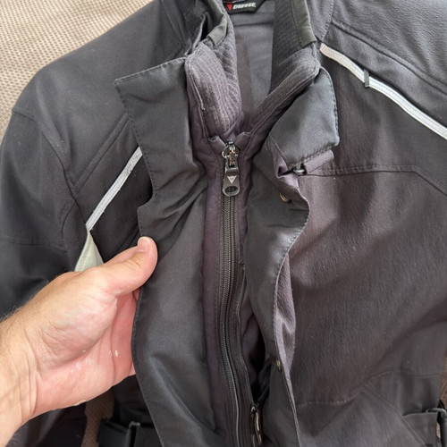 Dainese men's motorcycle jacket Gore-Tex size 48 like new