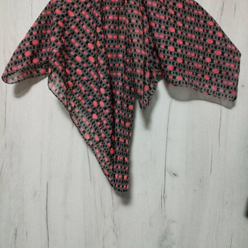 Pieces round scarves like new, set of 2