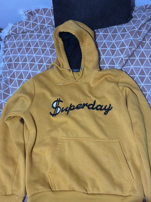 Unisex hoodie used, size M