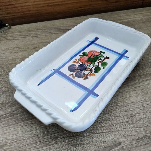 Italian ceramic small platter hand-painted like new