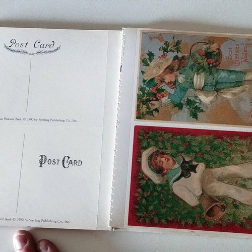 The Old-Fashioned Christmas Postcard Book used, 40 postcards