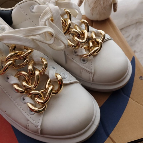 Glam sneakers like new, size 40, white with gold chain detail